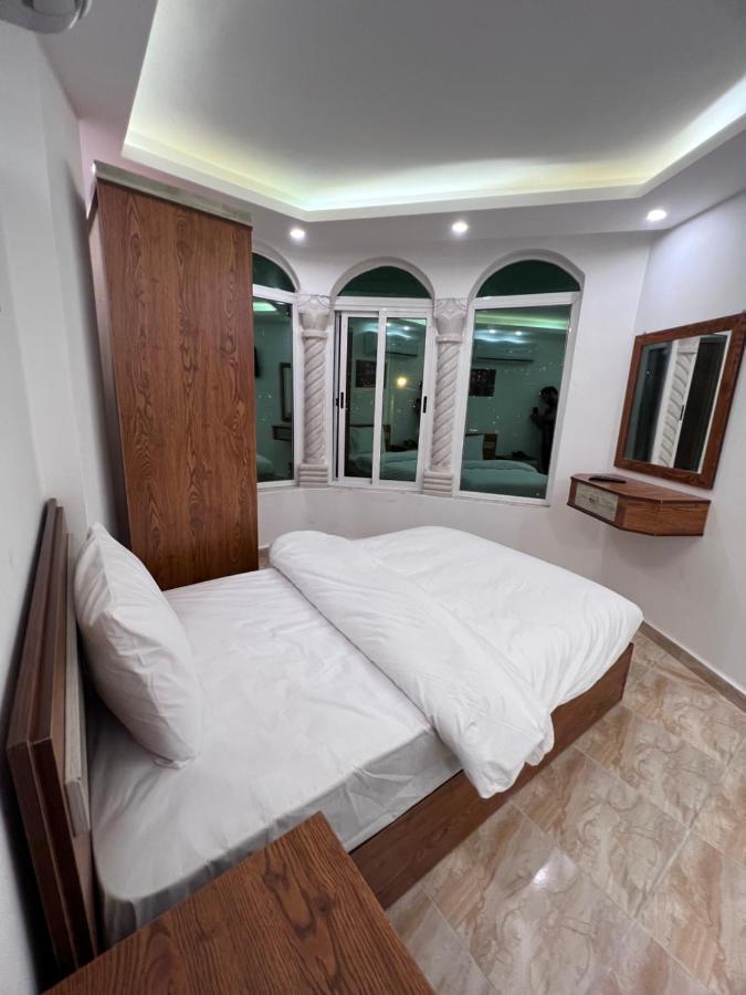 Petra Family Hotel Вади Муса Экстерьер фото