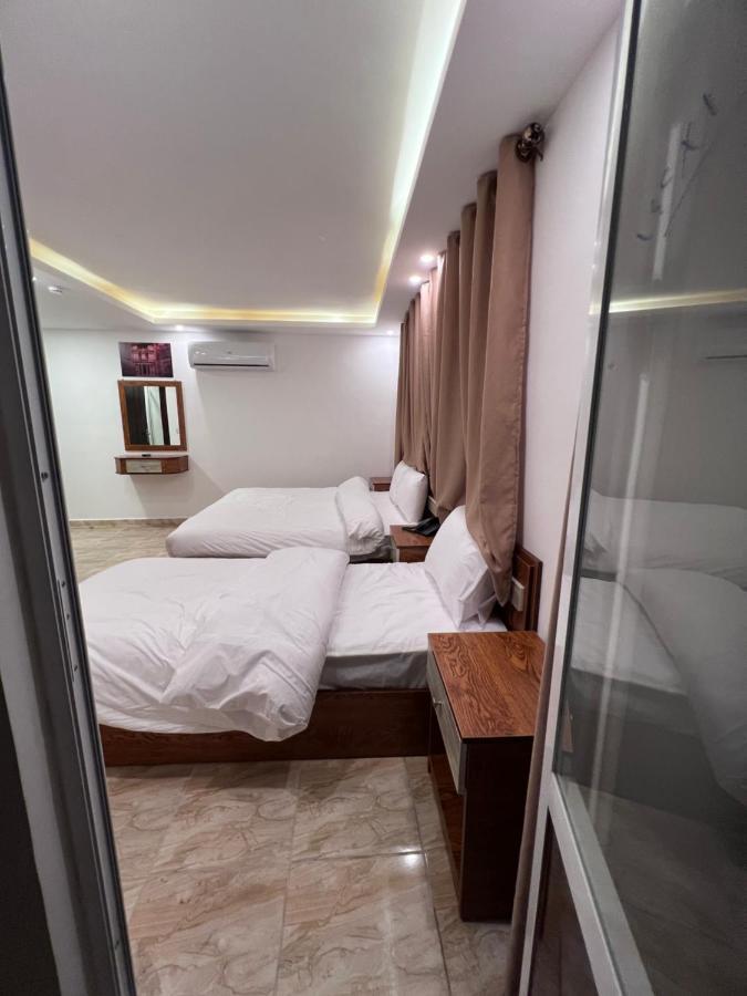 Petra Family Hotel Вади Муса Экстерьер фото